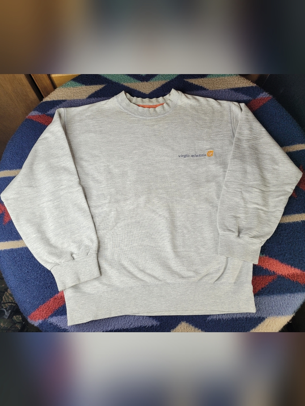 Vtg Virgin Atlantic Sweatshirt Mens Medium Gray Embroidered Logo Crewneck Y2K